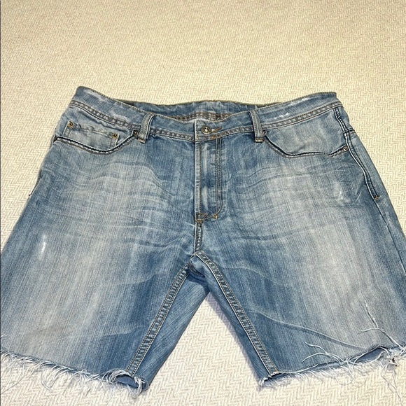 Buffalo Jeans Light Blue Denim Shorts. Jorts. Size 36. - Picture 3 of 9